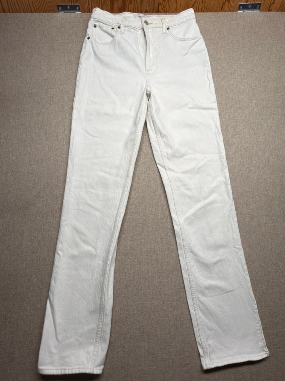 Abercrombie & Fitch 90s Straight Jeans Women’s 28 6L White Ultra High Rise Long